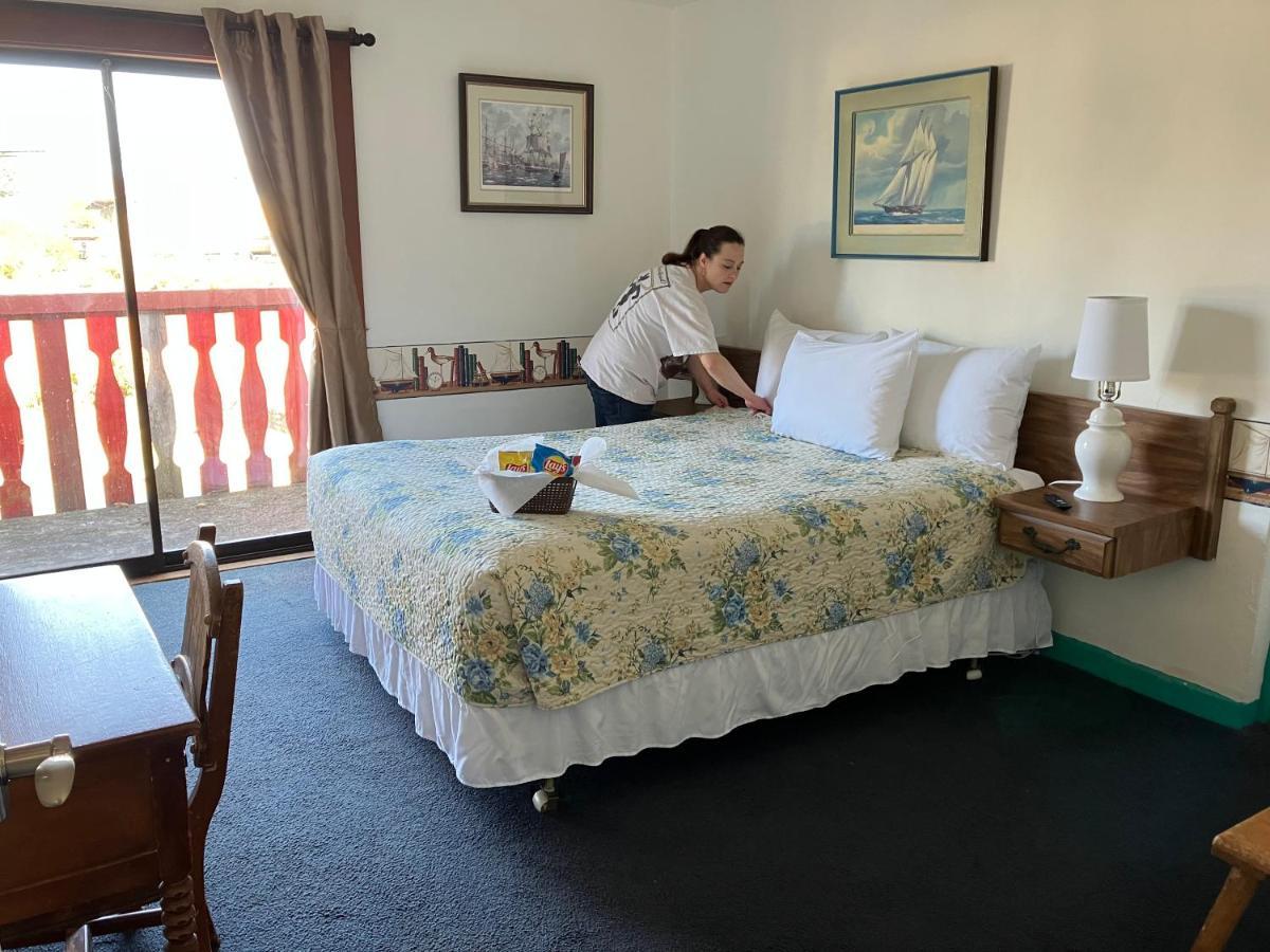 Lighthouse Inn Флоренс Екстер'єр фото