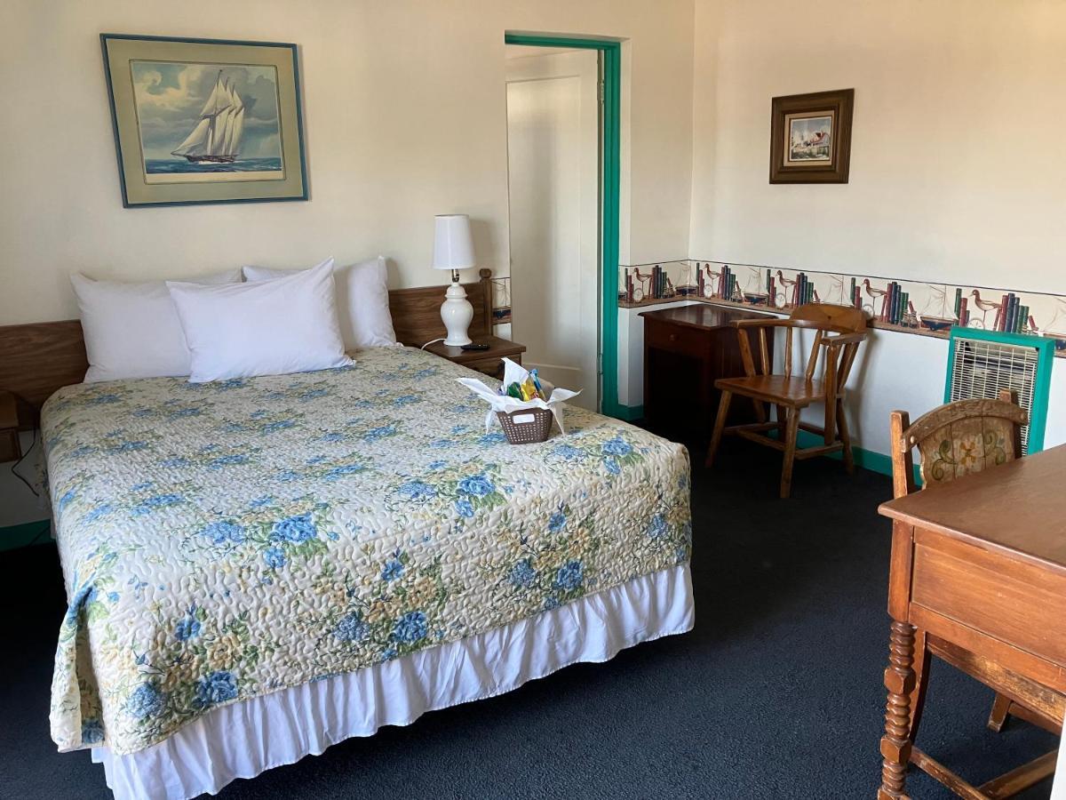 Lighthouse Inn Флоренс Екстер'єр фото